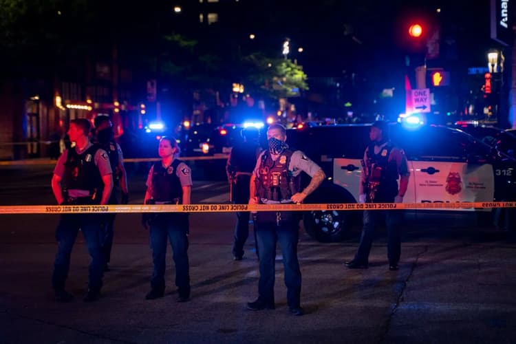 2 Killed, 8 Injured in Downtown Minneapolis Mass Shooting