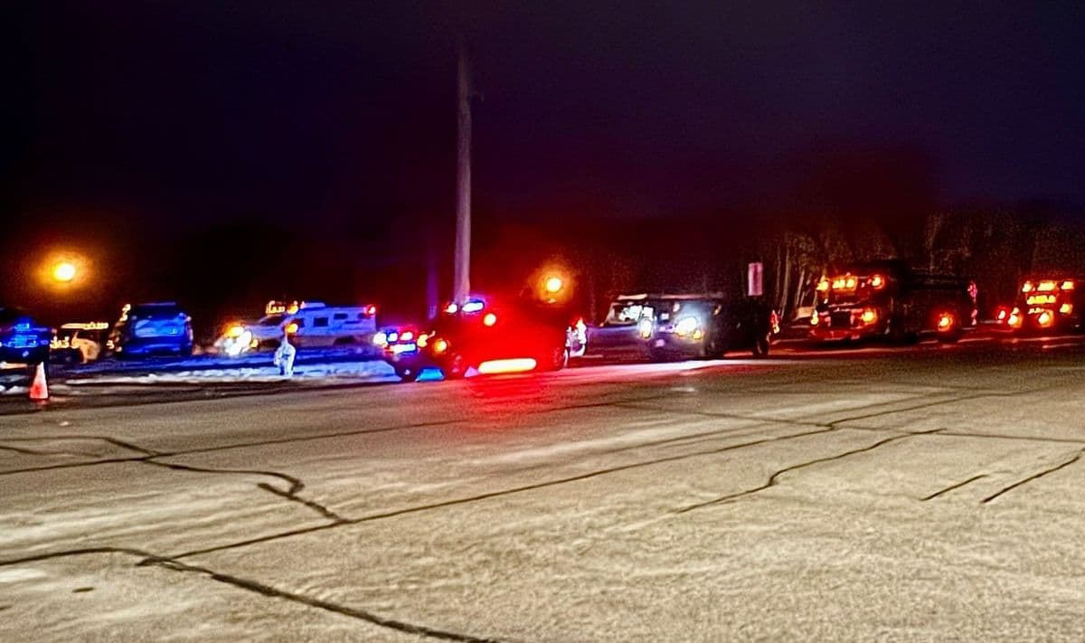 Burnsville Standoff Ends with Suspect in Custody, 2 Kids Safe