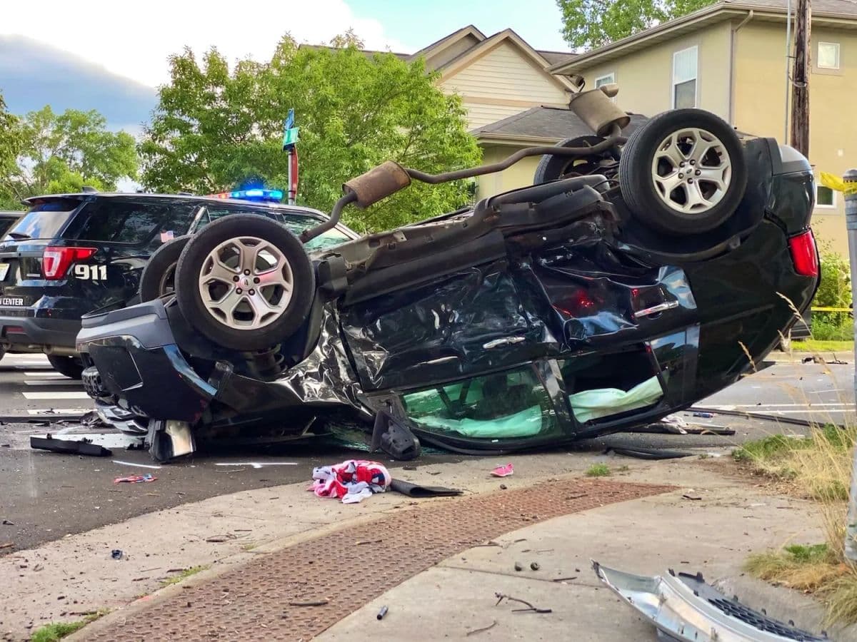 Murder Suspect Pursued in Brooklyn Center Crashes into Vehicle, Kills 6-Year-Old