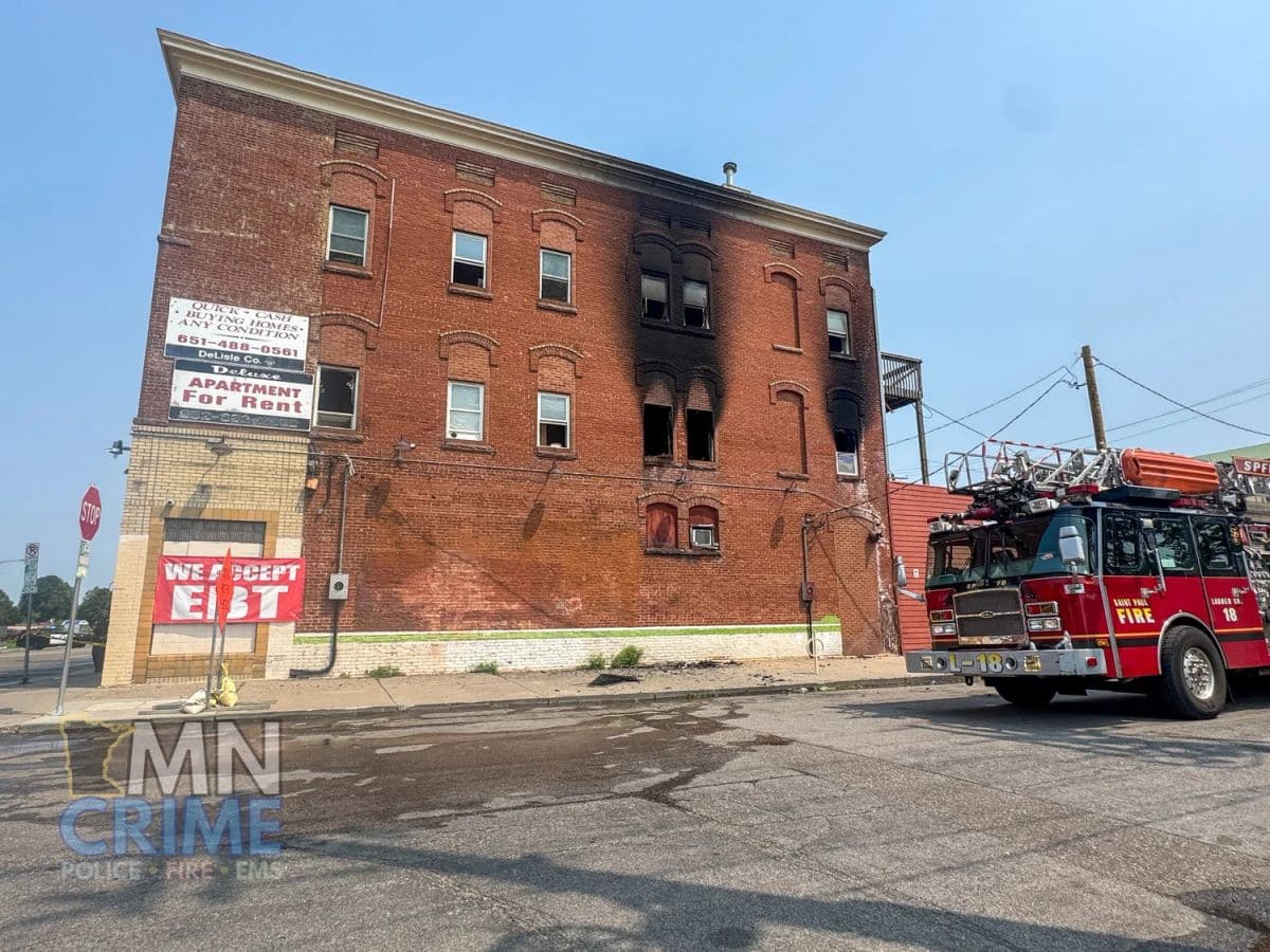 Police, Firefighters Rescue Over a Dozen in Saint Paul Blaze