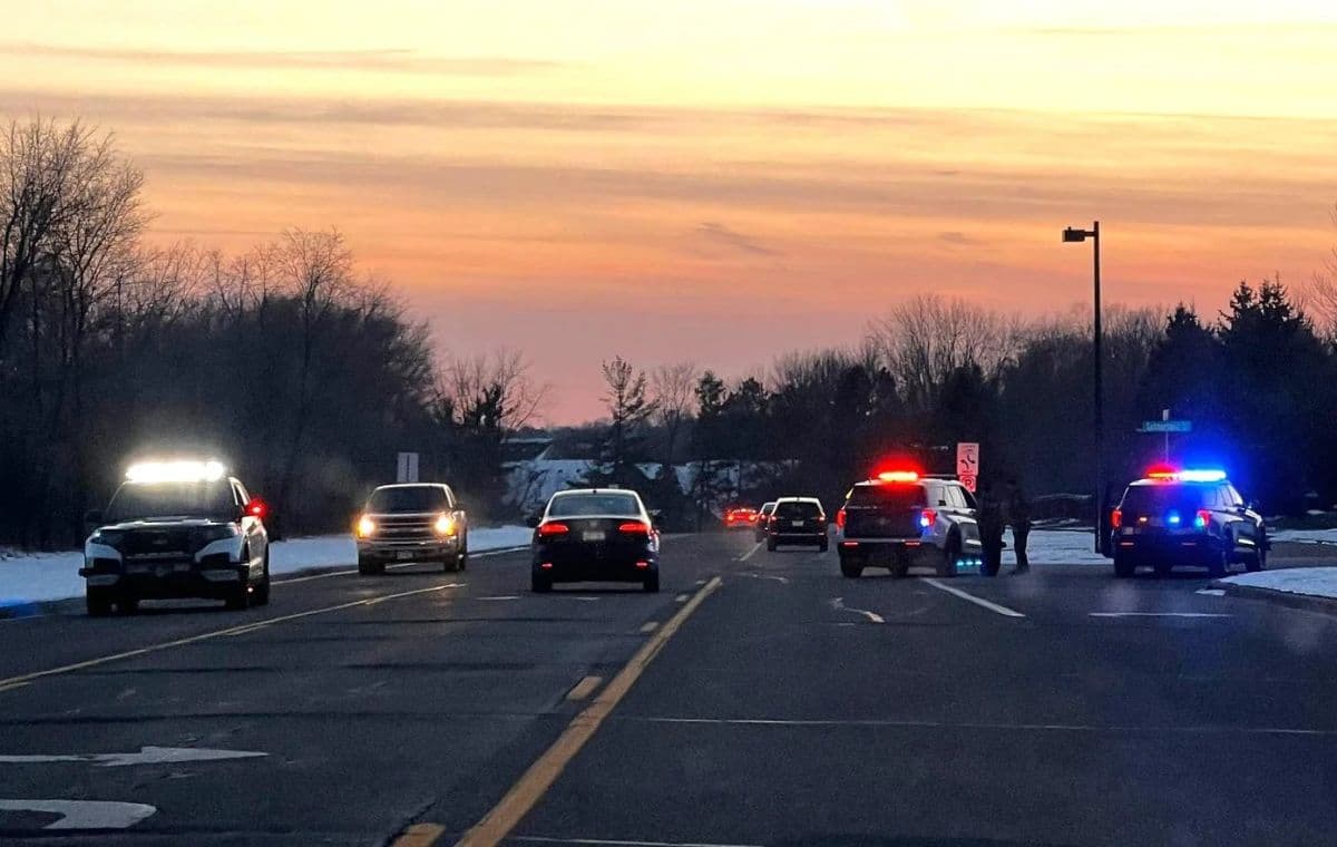 Police Seek 2 After Juvenile Found Shot in Woodbury