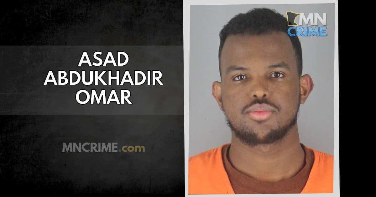 Man Charged With Stabbing Family Member in Back With Kitchen Knife