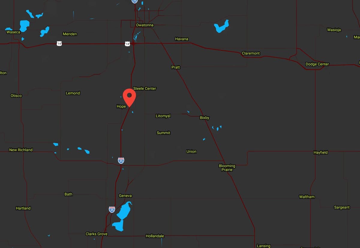1 Dead in 2-Vehicle Crash on Interstate 35 in Steele County
