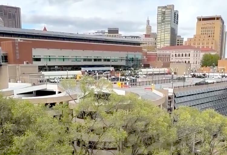 2 Shot in Downtown Saint Paul, 3 Suspects Detained