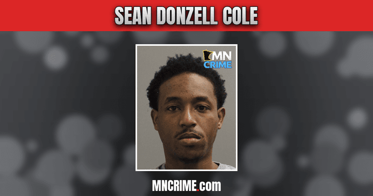 Minneapolis Man Charged After 3 Shot in Legs Downtown