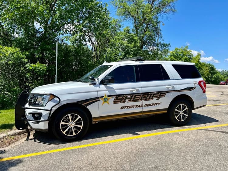 Woman Dies in Crash with Semi During Otter Tail County Pursuit